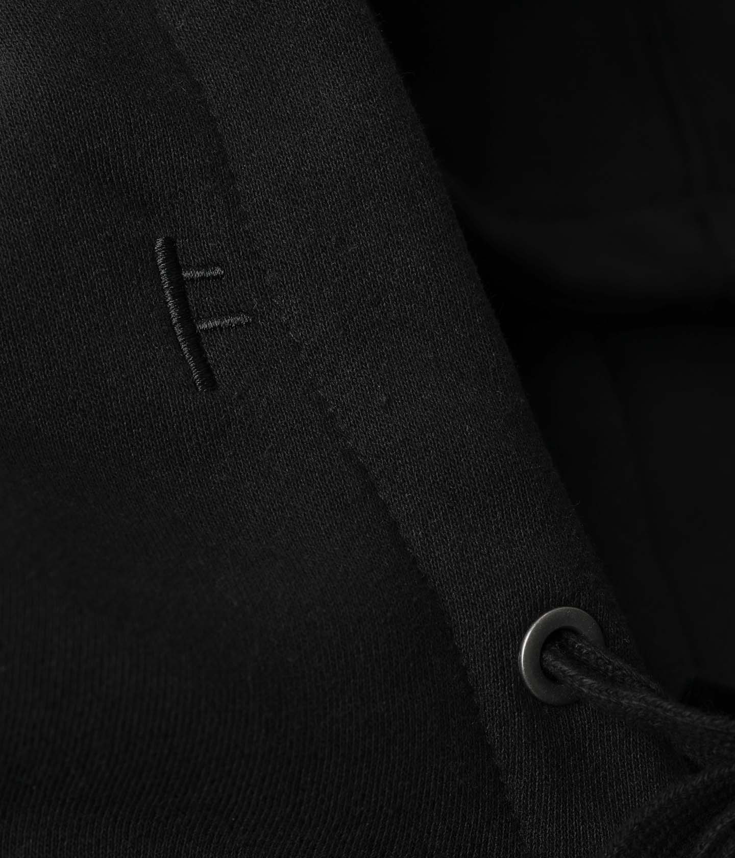 FORMER sweat capuche charm hood