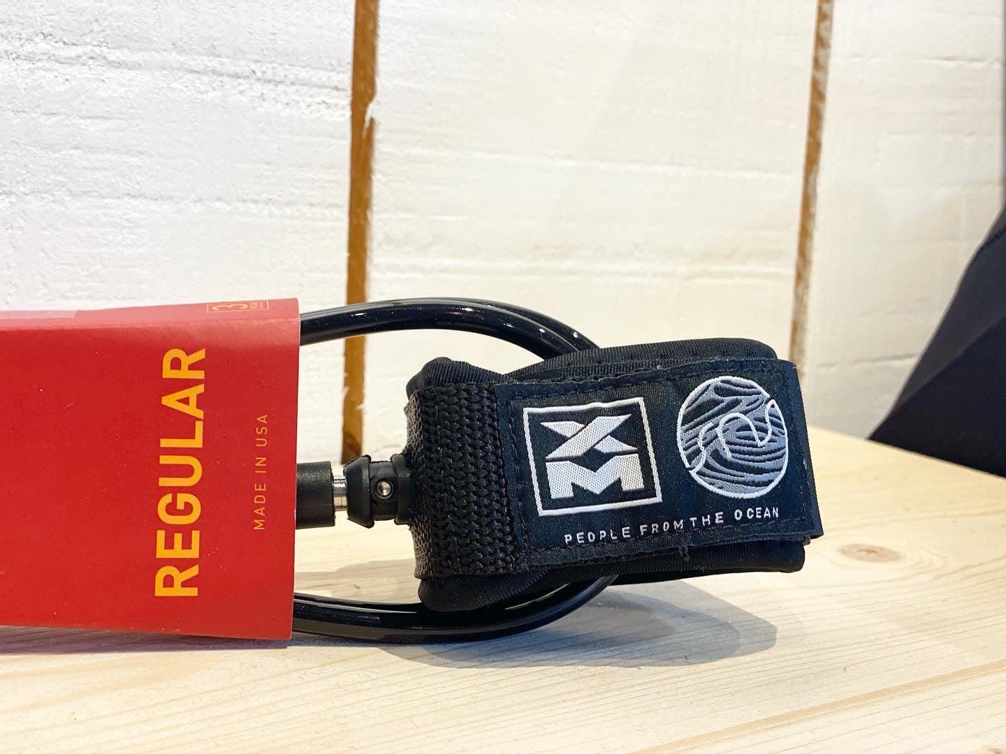 XM x SNS Leash 6´ shortboard