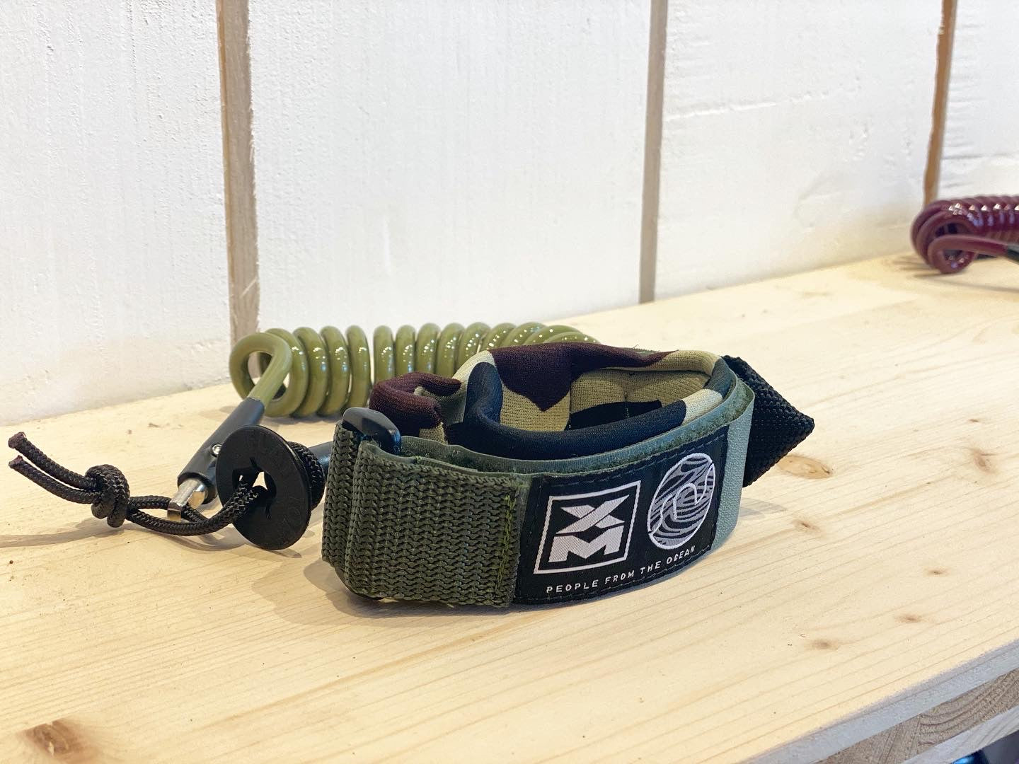 Leash bicep bodyboard